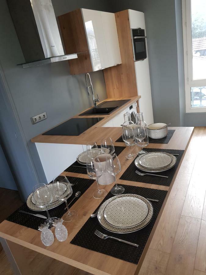 F3 En Face La Gare Appartement Rambouillet Buitenkant foto